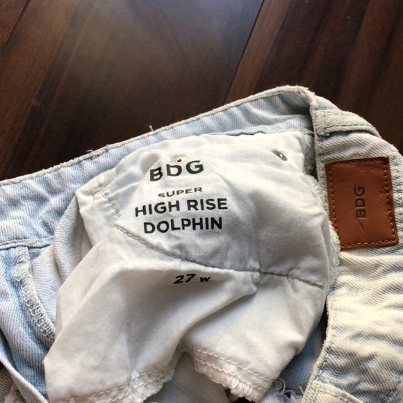 Urban outfitters denim shorts - Picture 3 of 3